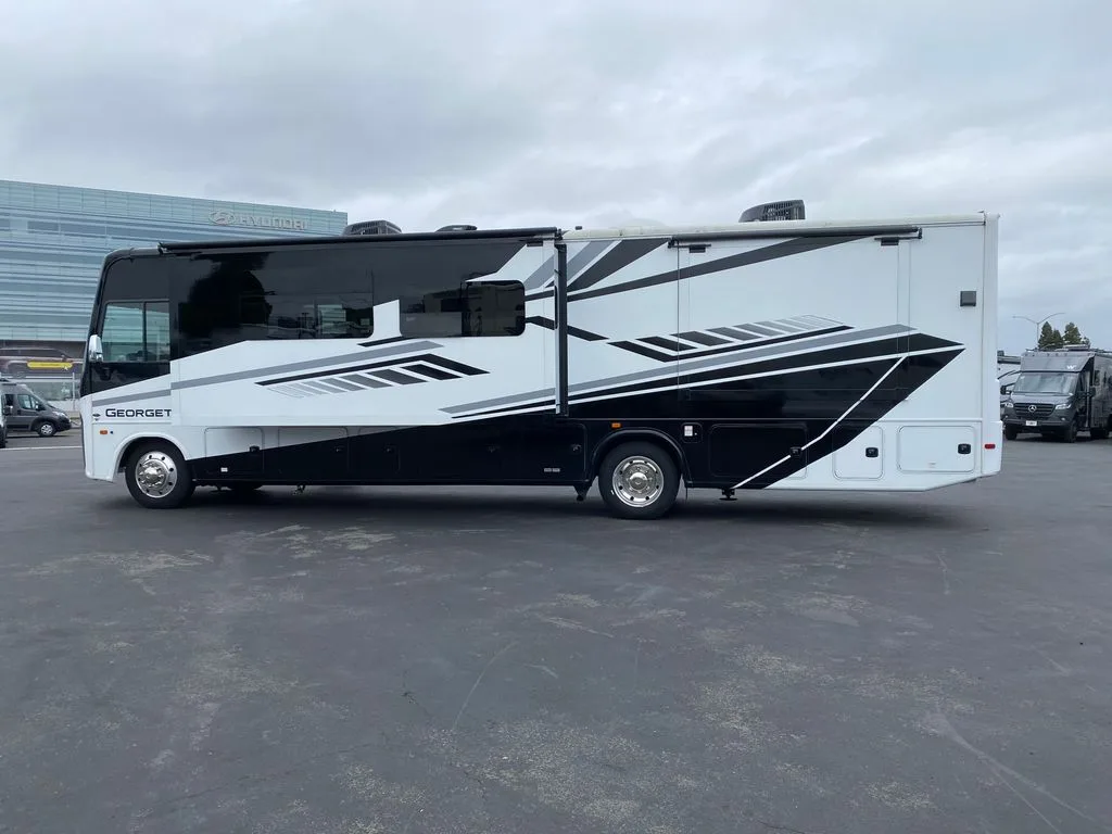 Forest River Georgetown GT5 34M5 Class A motorhome